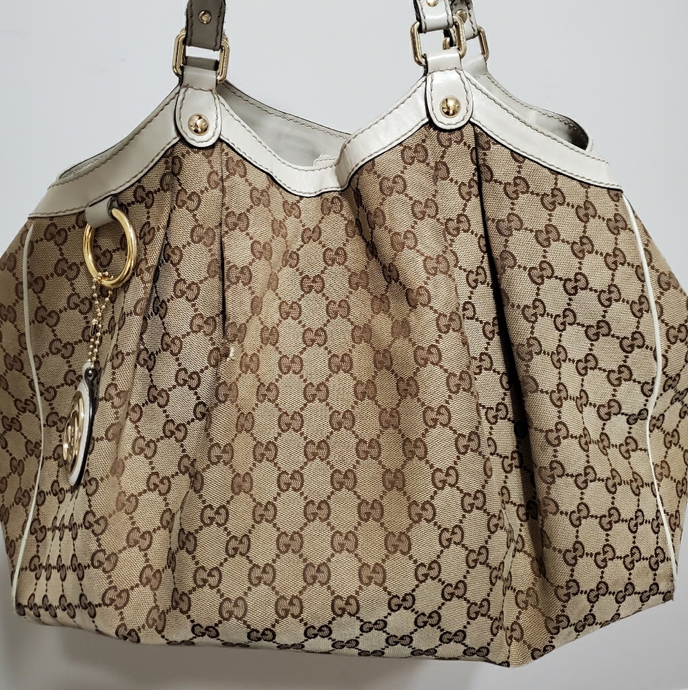 Gucci Hobo Handbag